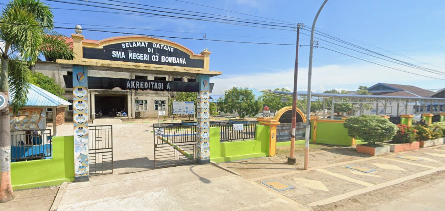 SMAN  03 Bombana